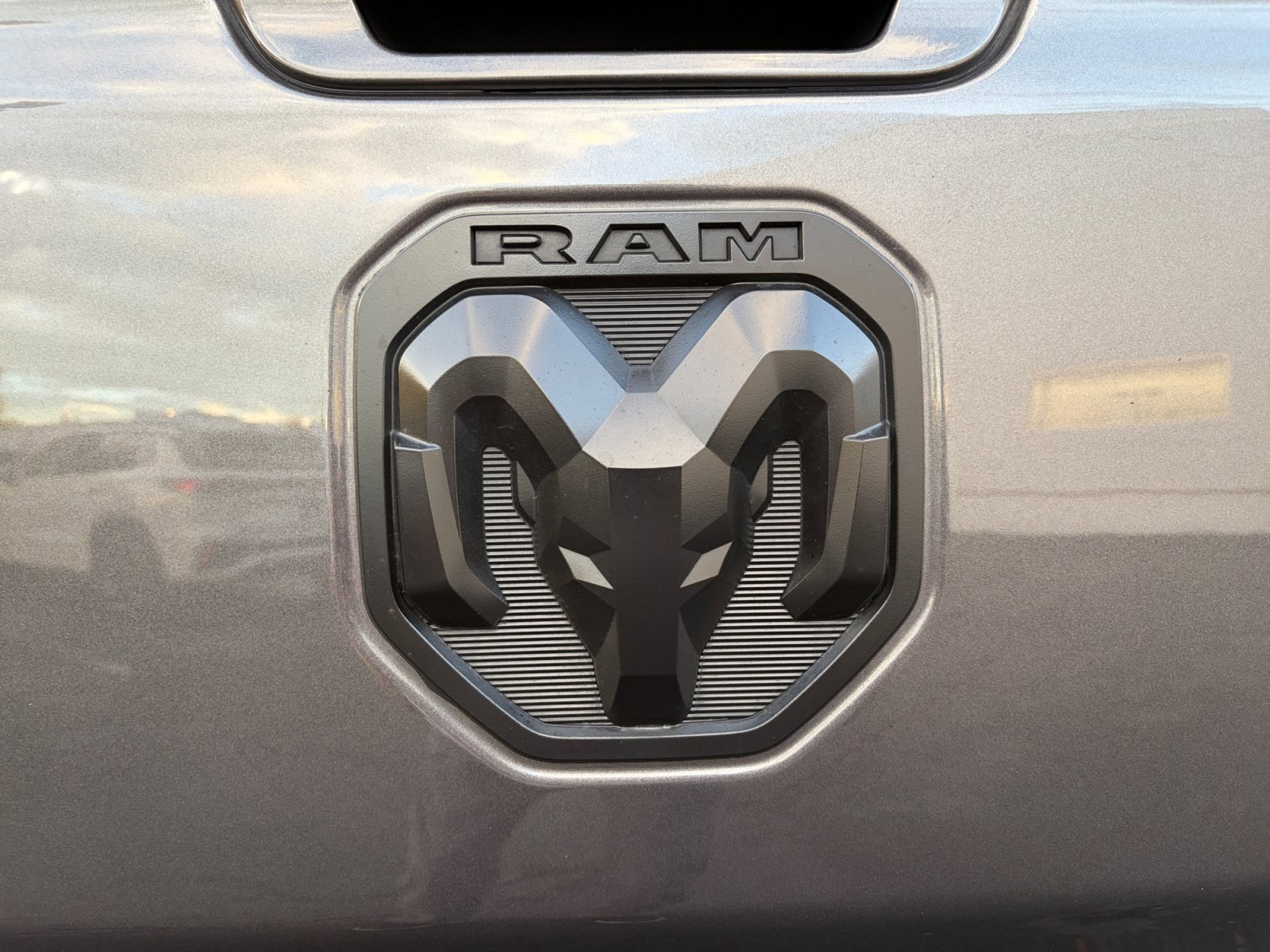 Used 2023 RAM 1500 Laramie AWD/4WD image 24