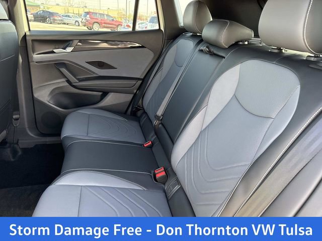 New 2026 Volkswagen Tiguan SE R-Line AWD/4WD image 16