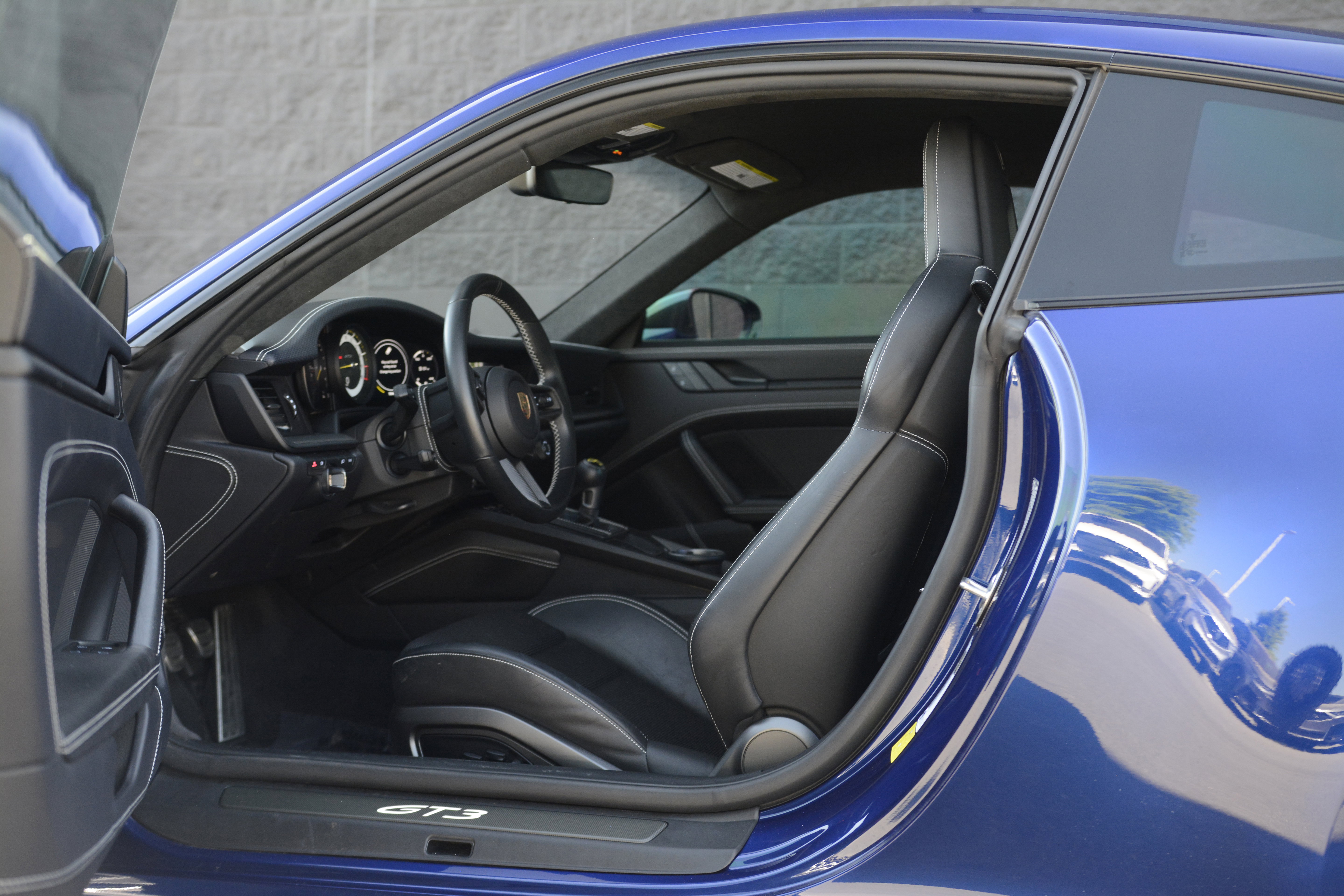 Certified 2022 Porsche 911 GT3 RWD image 12