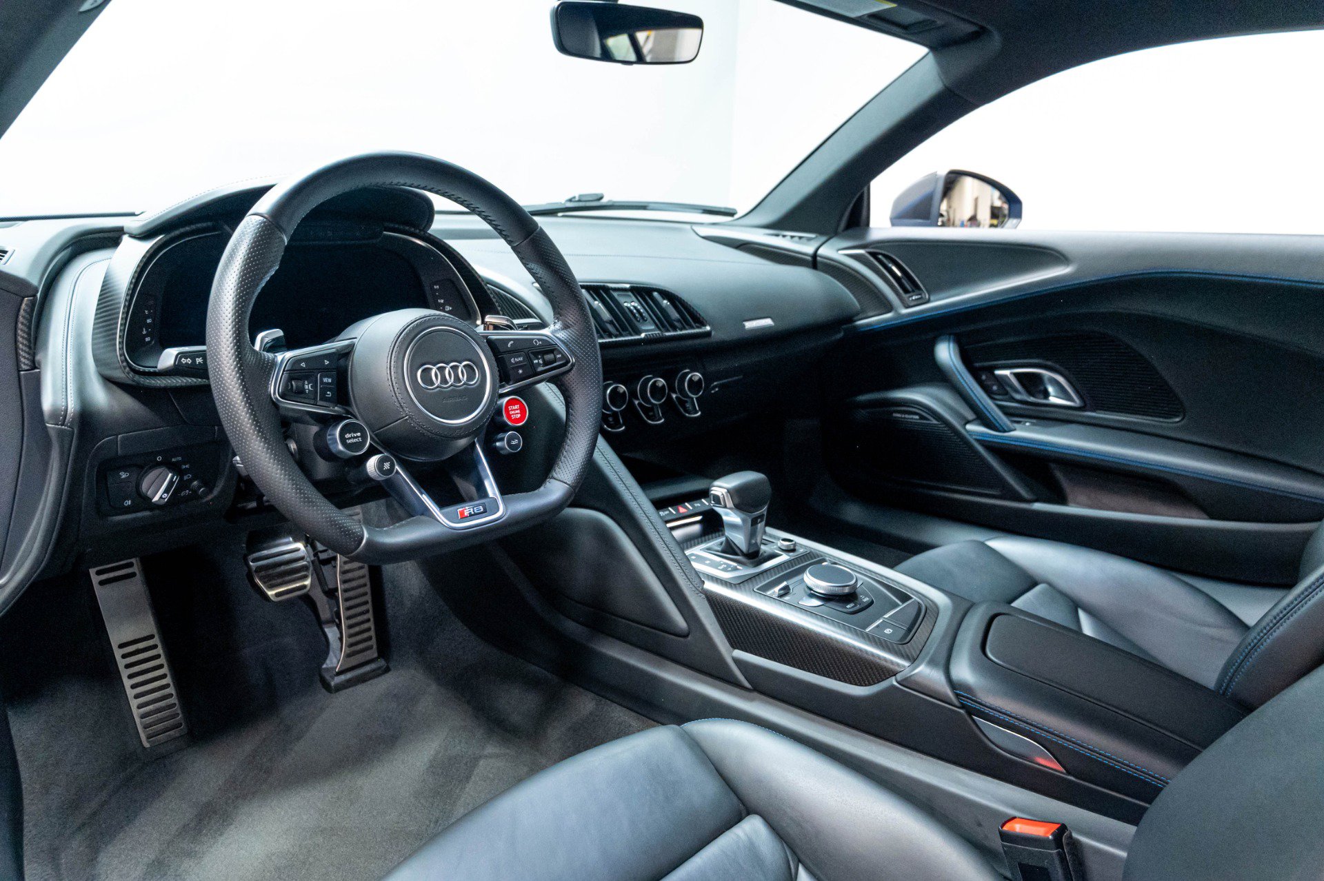 Used 2017 Audi R8 V10 plus AWD/4WD image 8