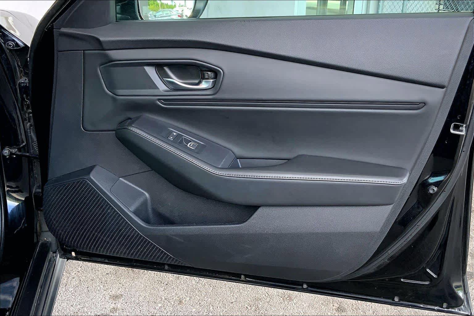 Used 2024 Honda Accord Sport image 23