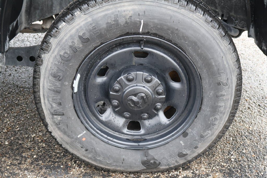 Used 2025 RAM 2500 Tradesman AWD/4WD image 9