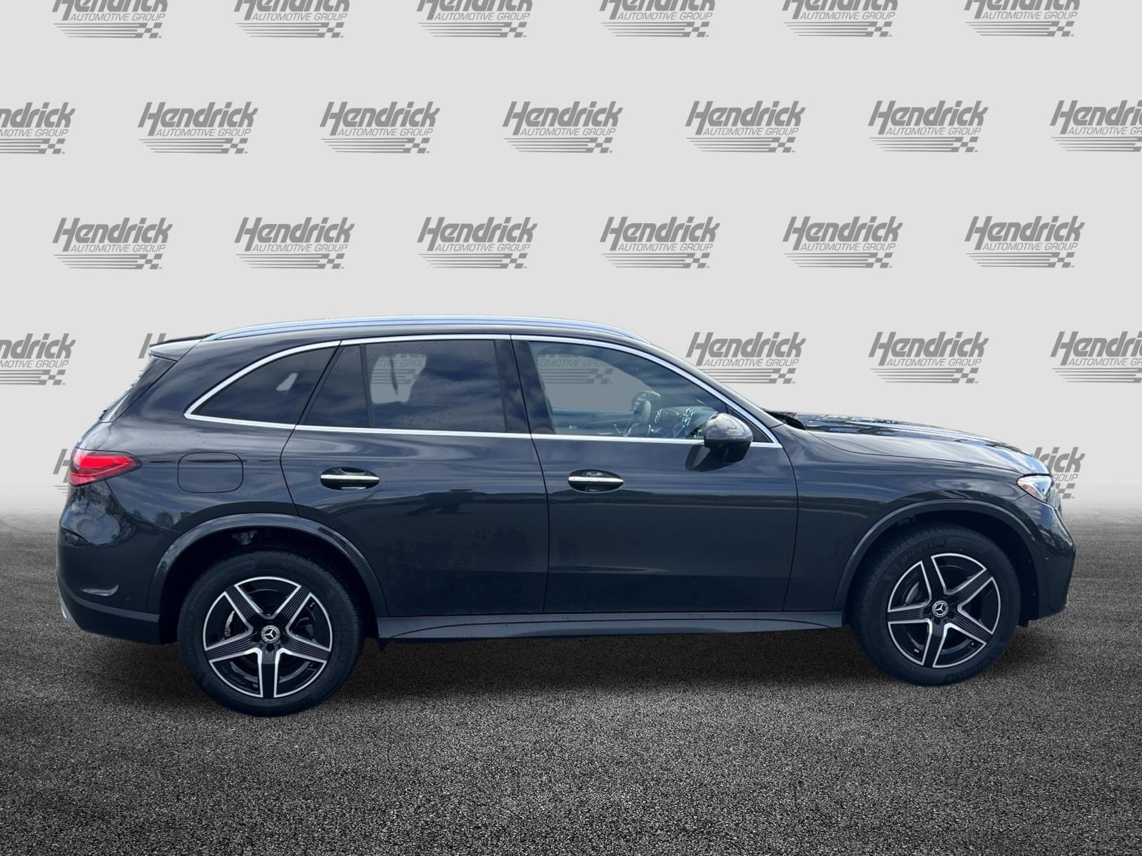 Certified 2025 Mercedes-Benz GLC 300 4MATIC image 11