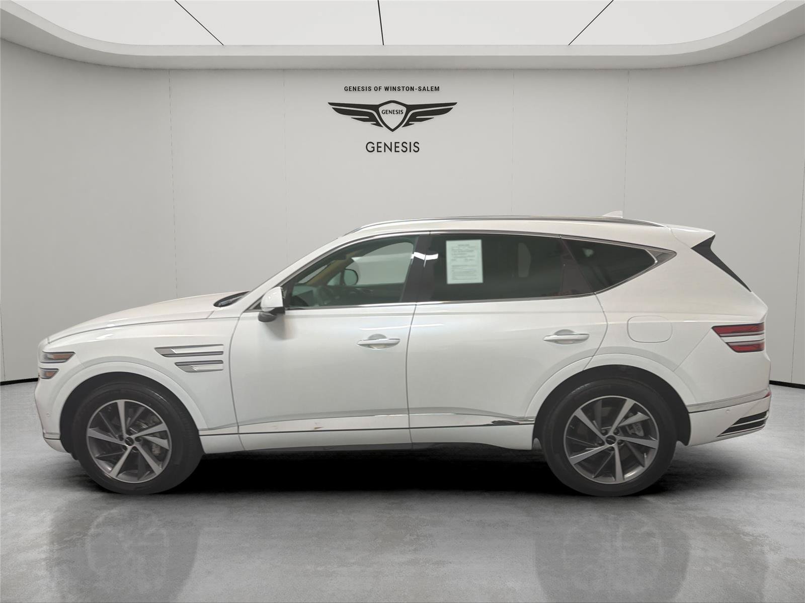Used 2026 Genesis GV80 2.5T Advanced AWD/4WD image 2