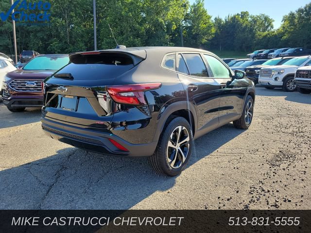 Used 2025 Chevrolet Trax RS w/ Driver Confidence Package FWD image 5