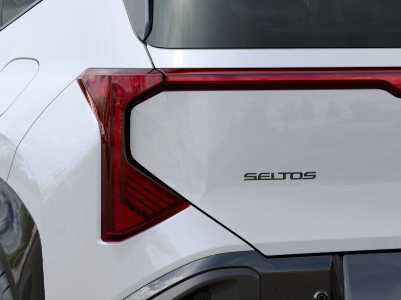 Used 2027 Kia Seltos X-Line S w/ X-Line S Premium Package AWD/4WD image 13