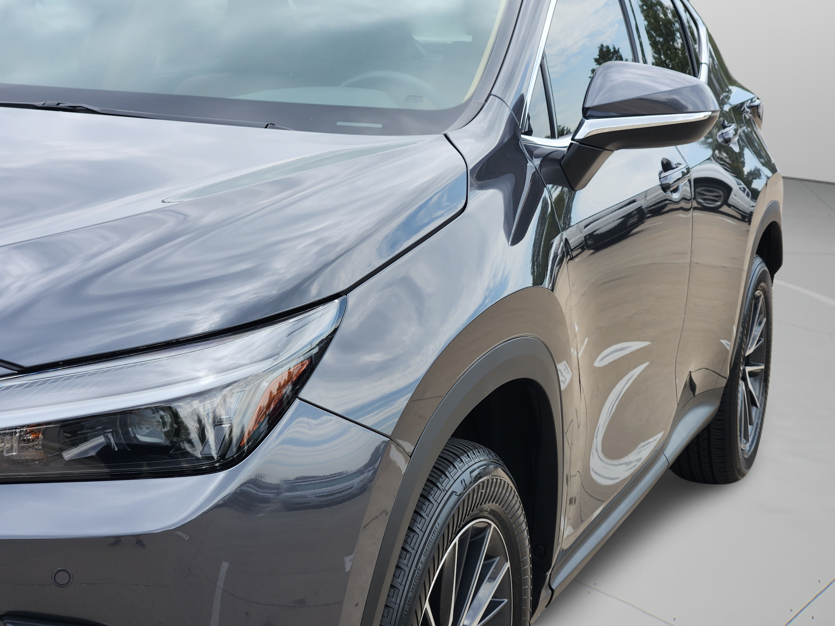 Certified 2025 Lexus NX 250 FWD w/ Accessory Package (Z1) image 40