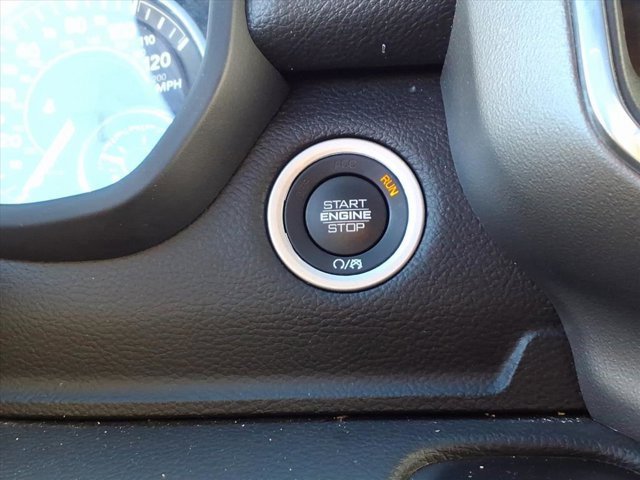 Used 2024 RAM 1500 Laramie image 15