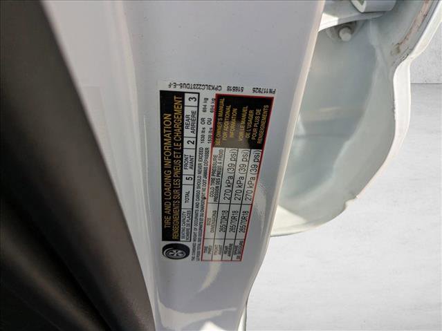 Used 2023 Nissan Titan SV w/ SV Convenience Package image 14