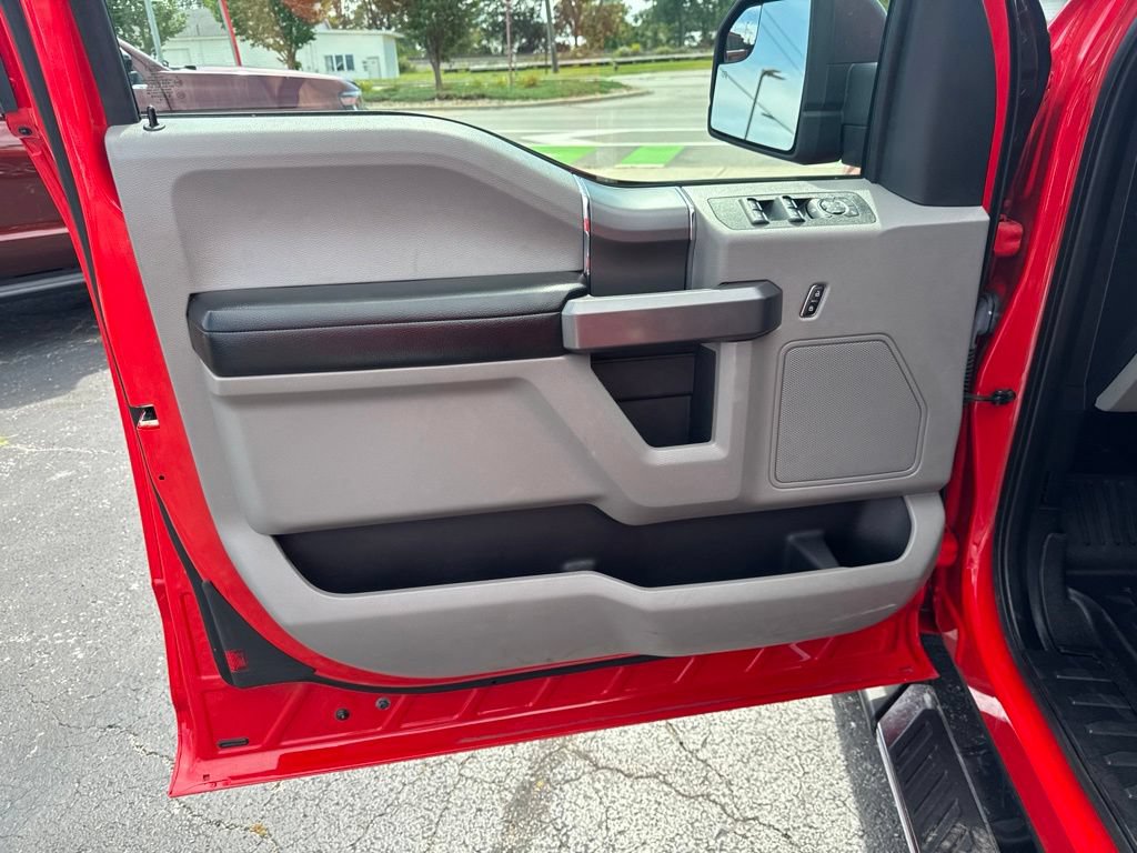 Certified 2019 Ford F150 XLT w/ Equipment Group 302A Luxury AWD/4WD image 14