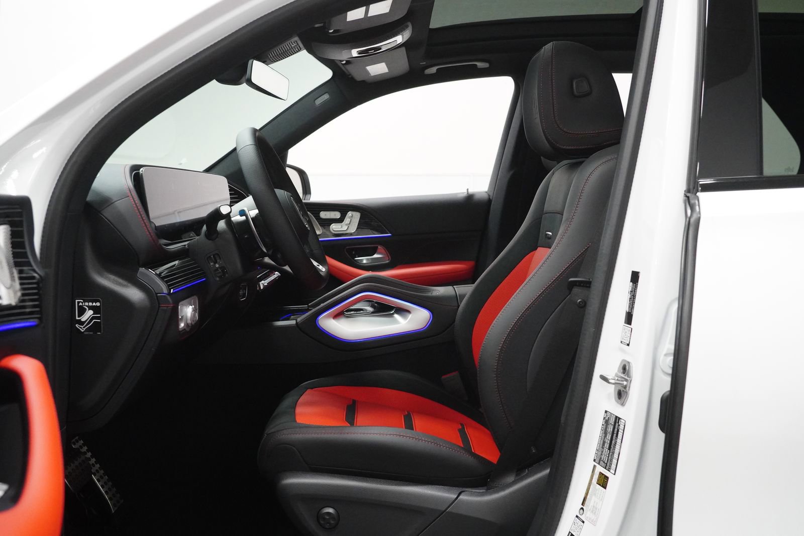 New 2026 Mercedes-Benz GLE 53 AMG 4MATIC image 2