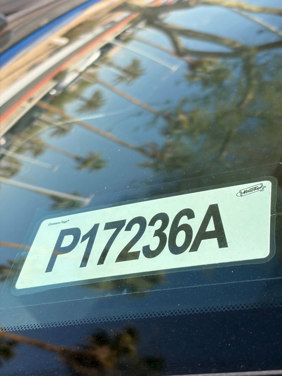 Certified 2021 Nissan Kicks S FWD image 32