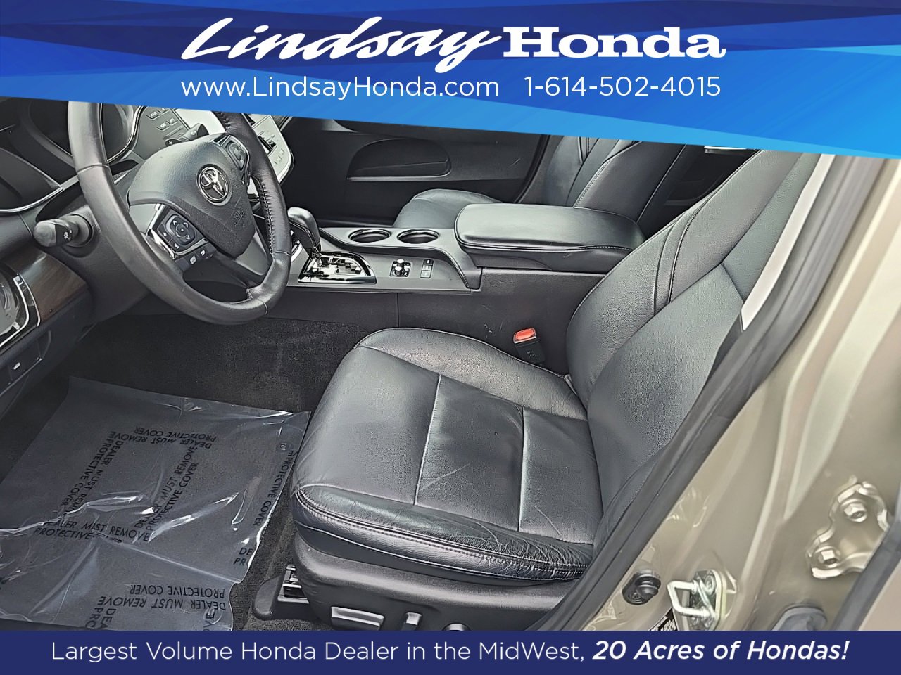 Used 2017 Toyota Avalon XLE image 19