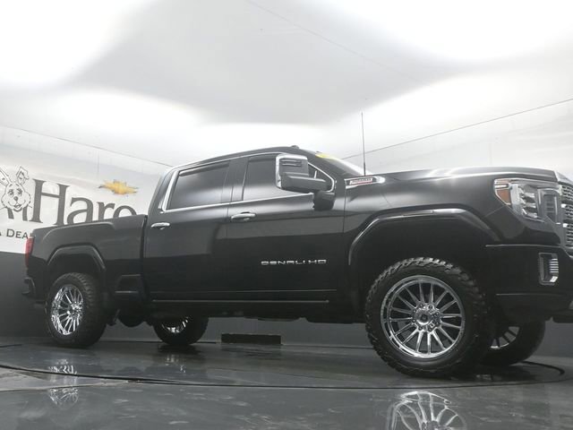 Used 2020 GMC Sierra 2500 Denali w/ Denali Ultimate Package image 2