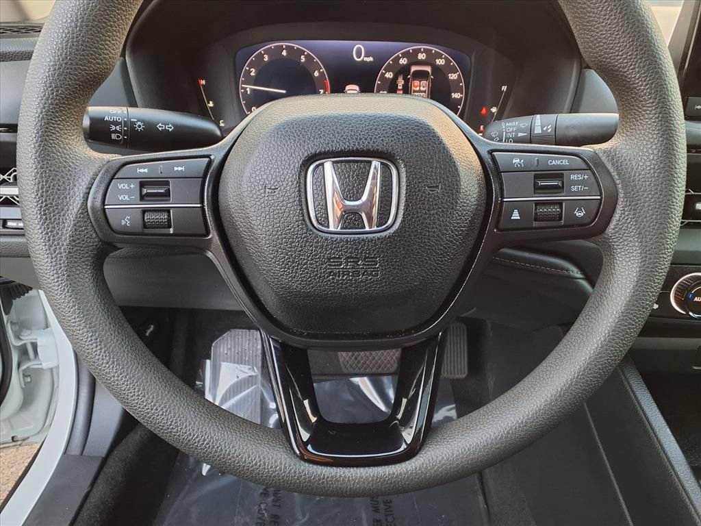 Used 2024 Honda Accord EX image 10