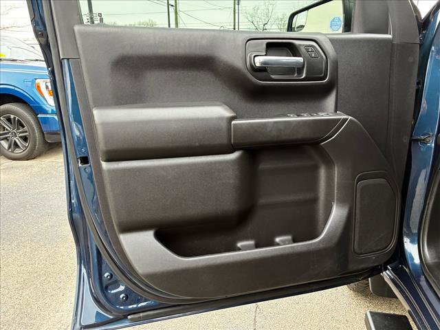 Used 2022 Chevrolet Silverado 1500 Custom AWD/4WD image 14