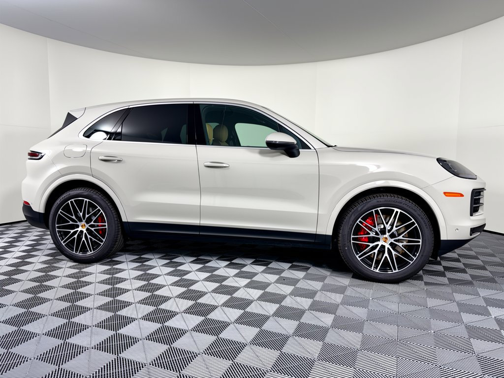 New 2026 Porsche Cayenne S AWD/4WD image 8