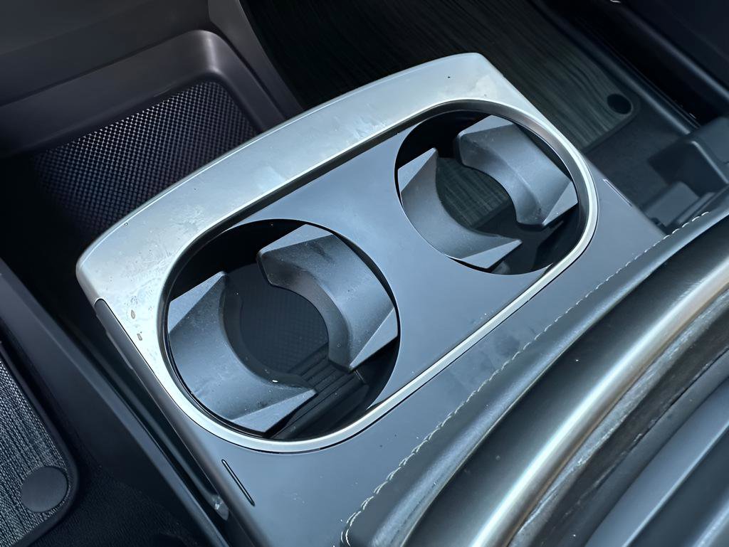 Used 2022 Rivian R1S Adventure image 63