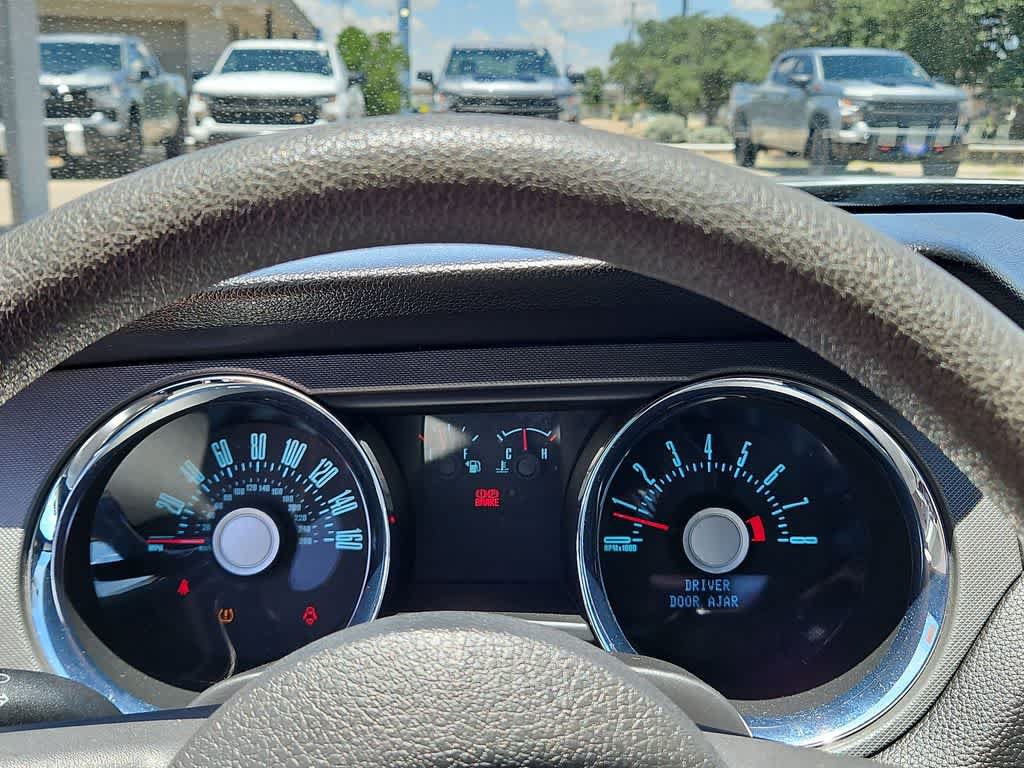 Used 2011 Ford Mustang GT w/ Security Pkg RWD image 18