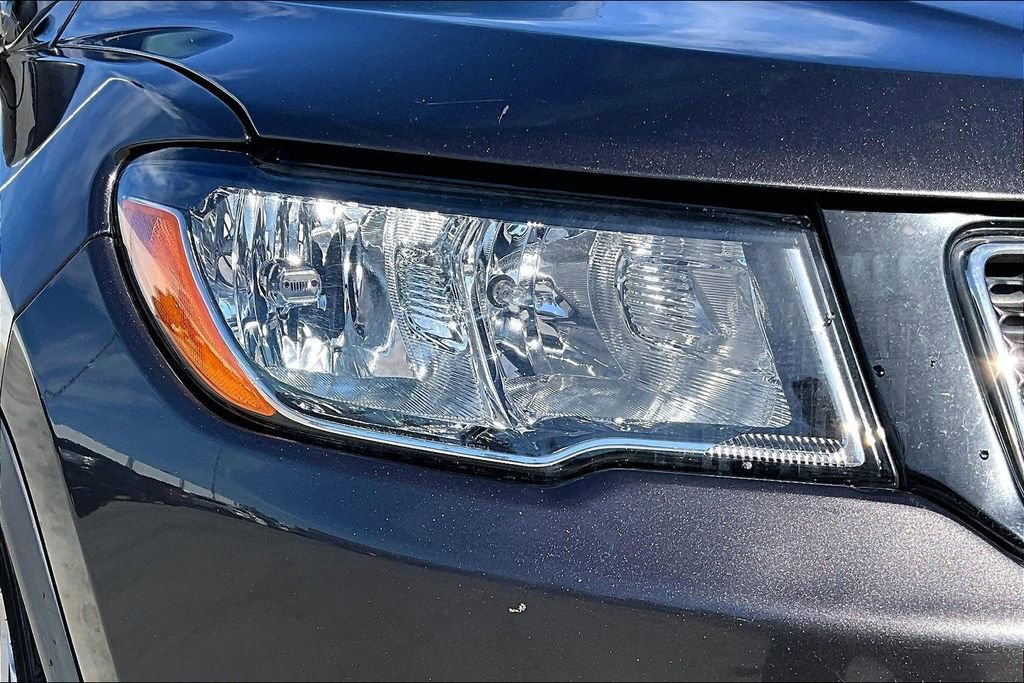 Used 2019 Jeep Compass Limited image 28