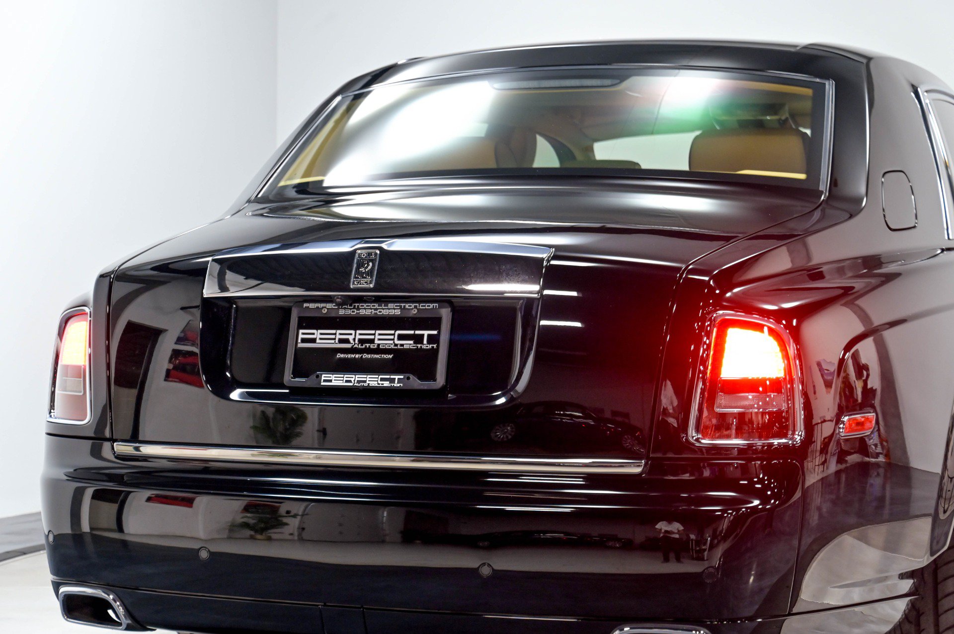 Used 2013 Rolls-Royce Phantom Sedan RWD image 94