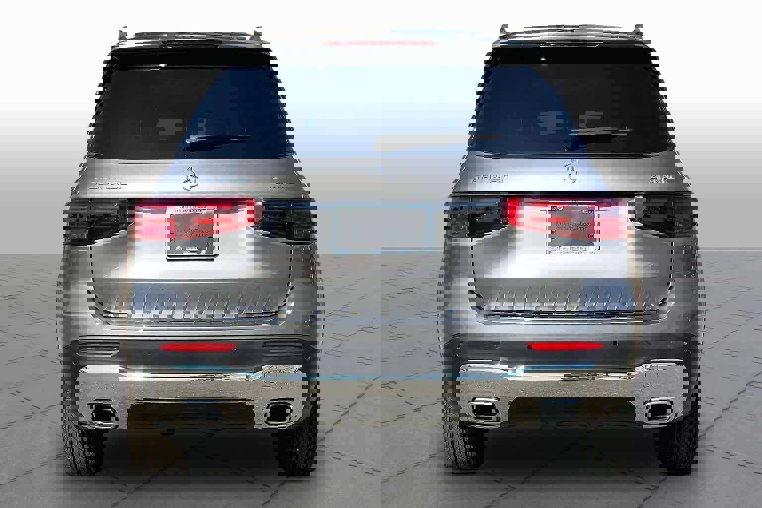 New 2026 Mercedes-Benz GLB 250 4MATIC image 4