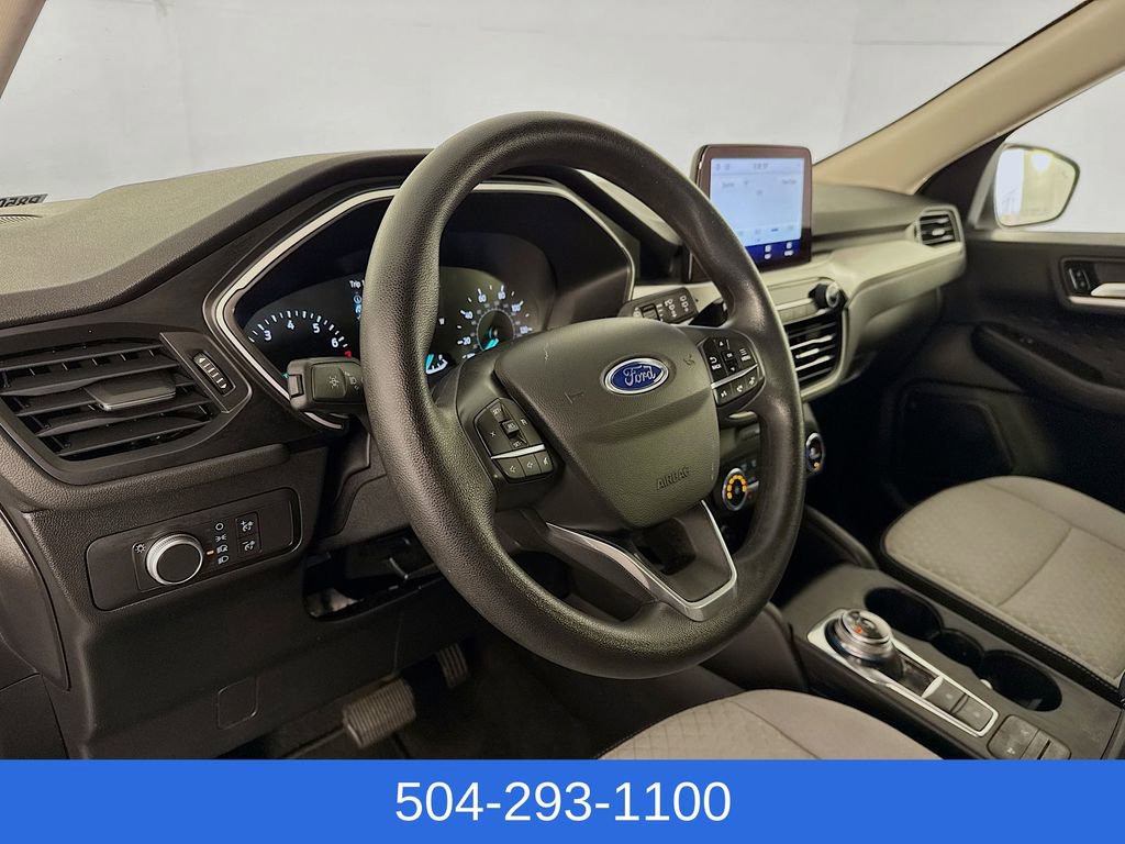 Used 2020 Ford Escape SE FWD image 11