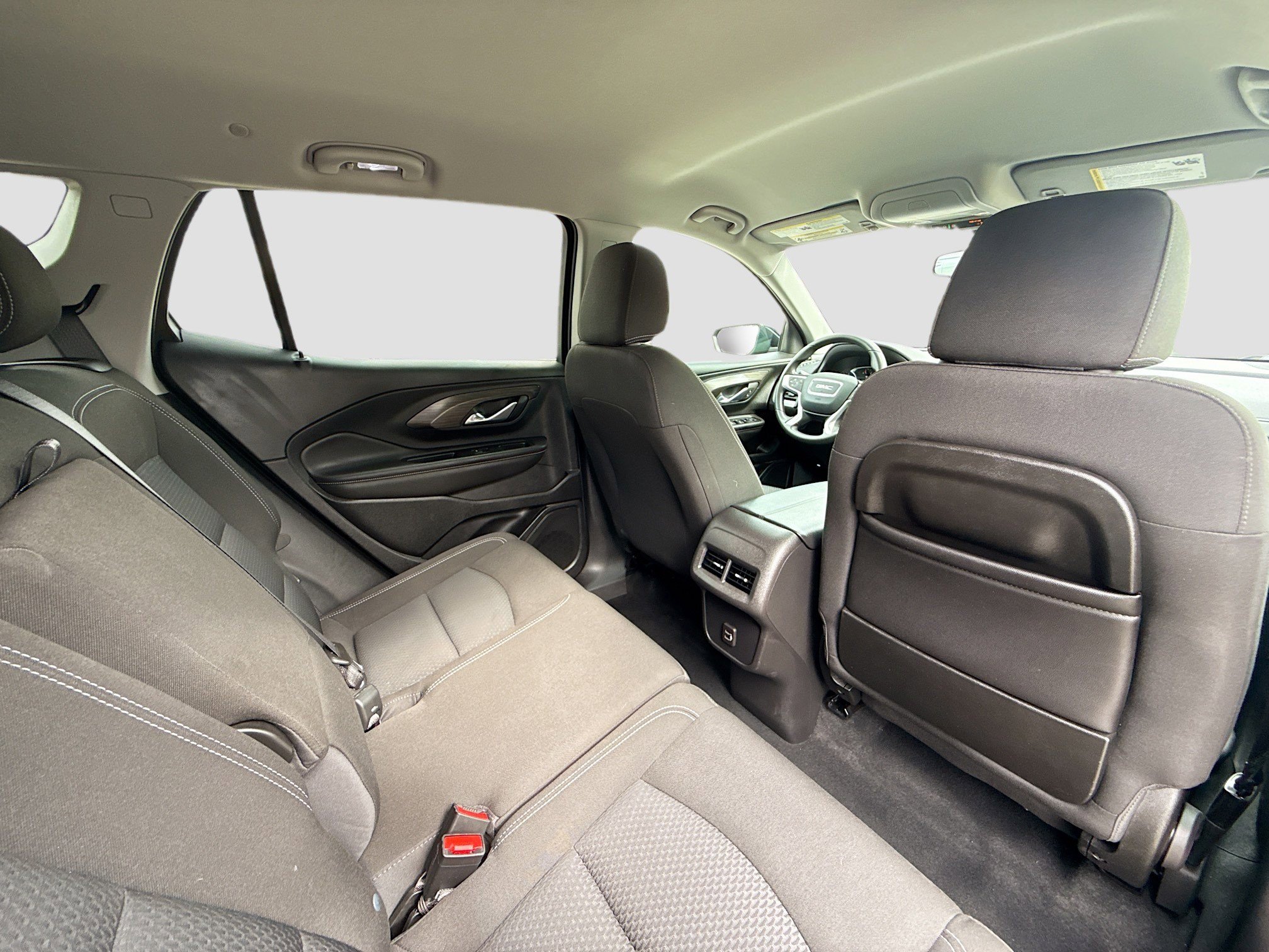 Used 2022 GMC Terrain SLE image 29