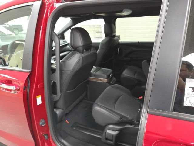 New 2026 Toyota Sienna Platinum AWD/4WD image 20