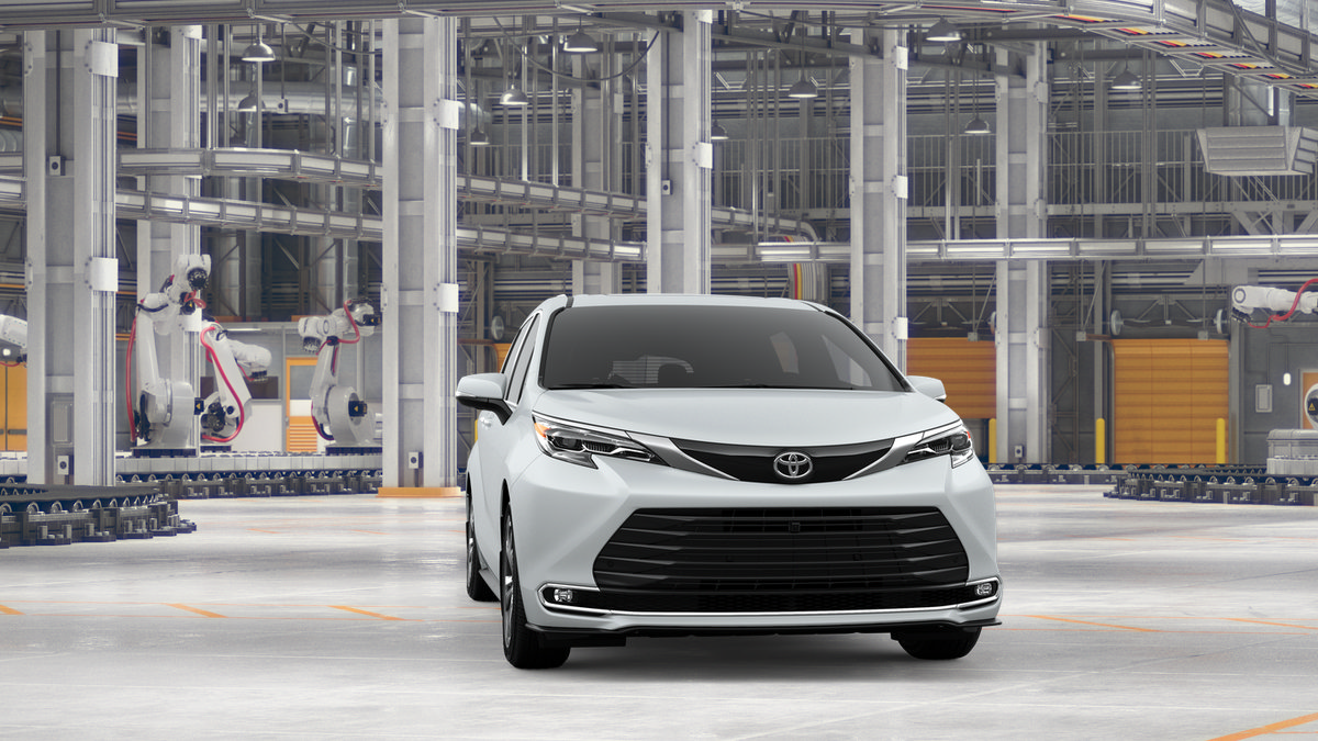New 2026 Toyota Sienna Platinum AWD/4WD image 16