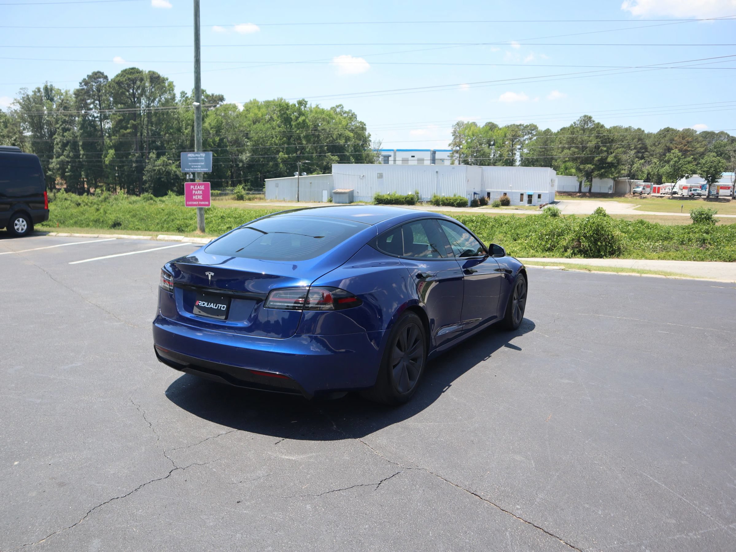 Used 2023 Tesla Model S Standard Range AWD/4WD image 11