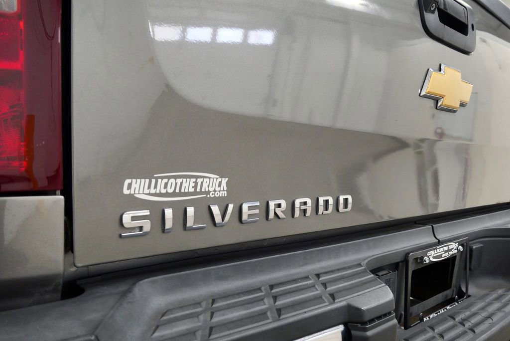 Used 2013 Chevrolet Silverado 2500 LT w/ Interior Plus Package image 10