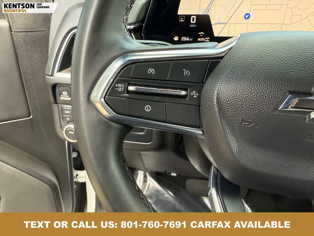 Used 2025 Chevrolet Suburban Z71 image 19
