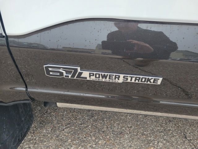 Used 2024 Ford F350 King Ranch image 9