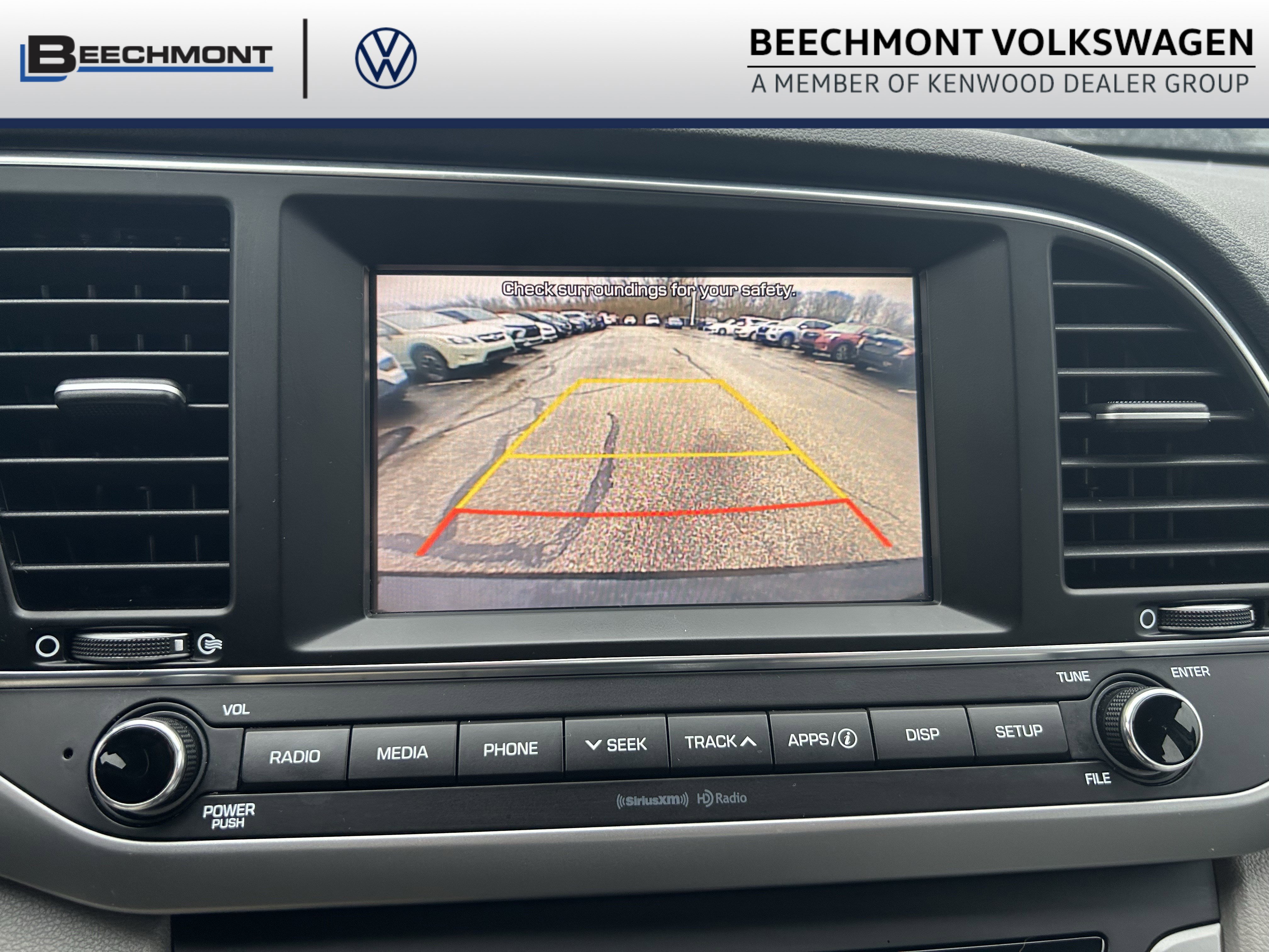 Used 2017 Hyundai Elantra SE image 13