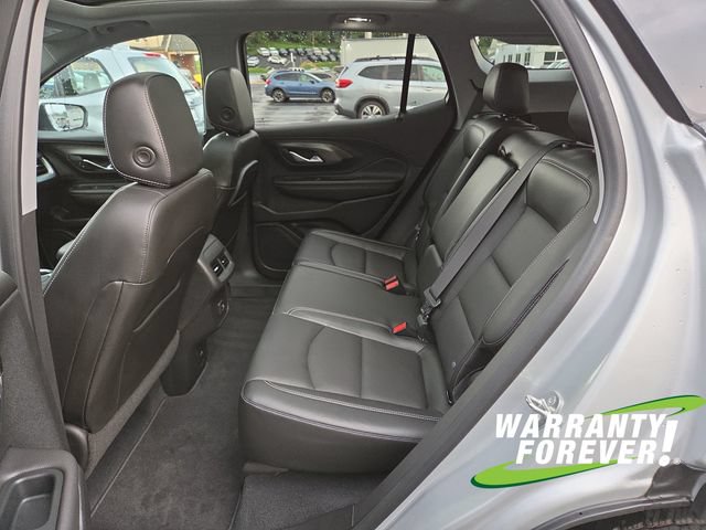 Used 2022 GMC Terrain SLT AWD/4WD image 16