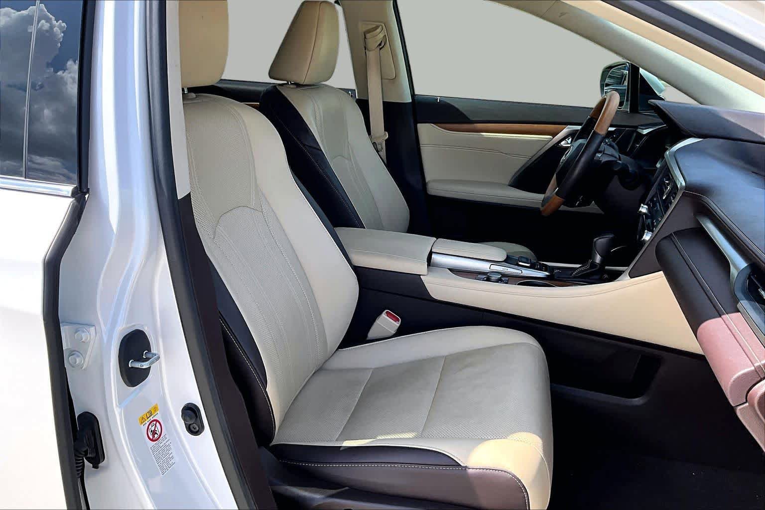 Used 2017 Lexus RX 350 FWD w/ Premium Package image 9