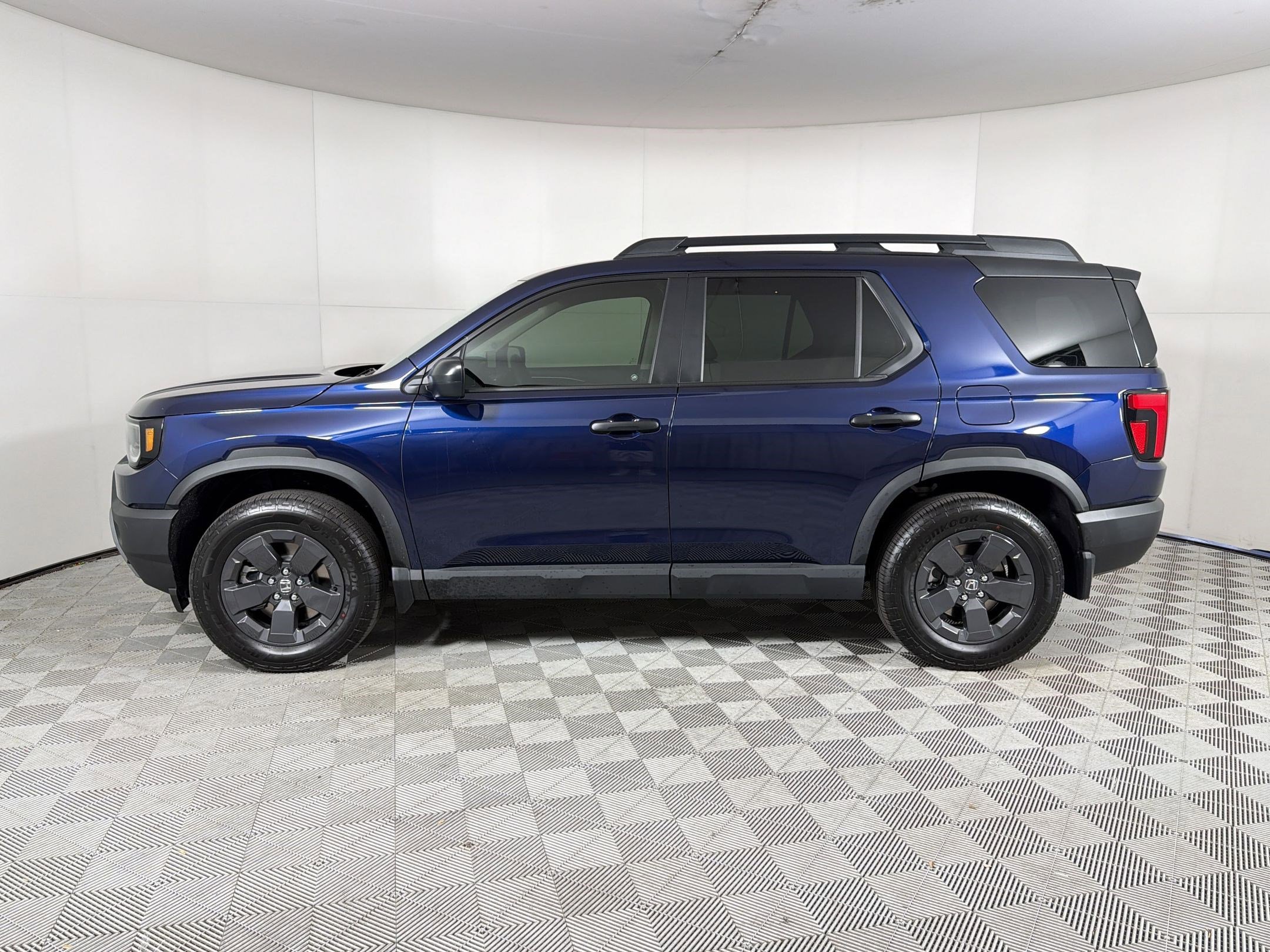 New 2026 Honda Passport RTL image 2