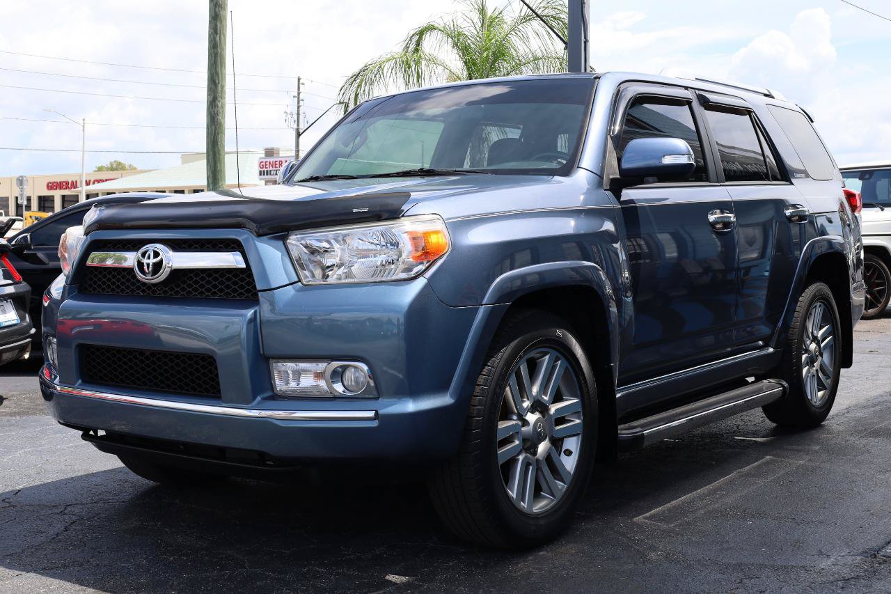 Used 2013 Toyota 4Runner Limited RWD image 2