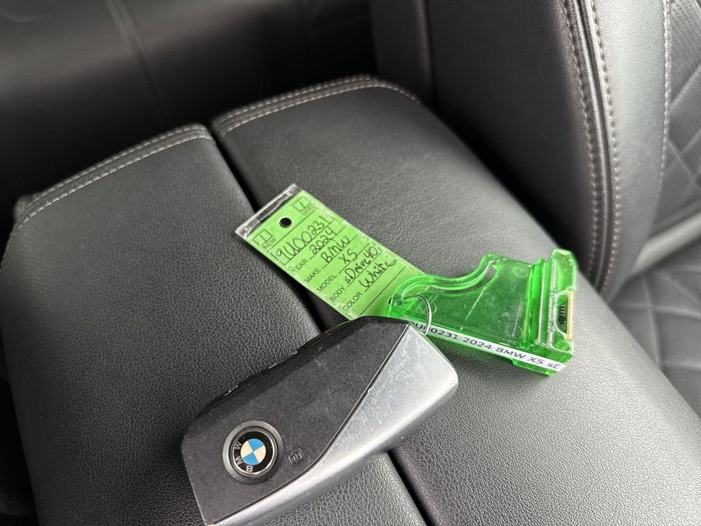 Used 2024 BMW X5 sDrive40i image 26