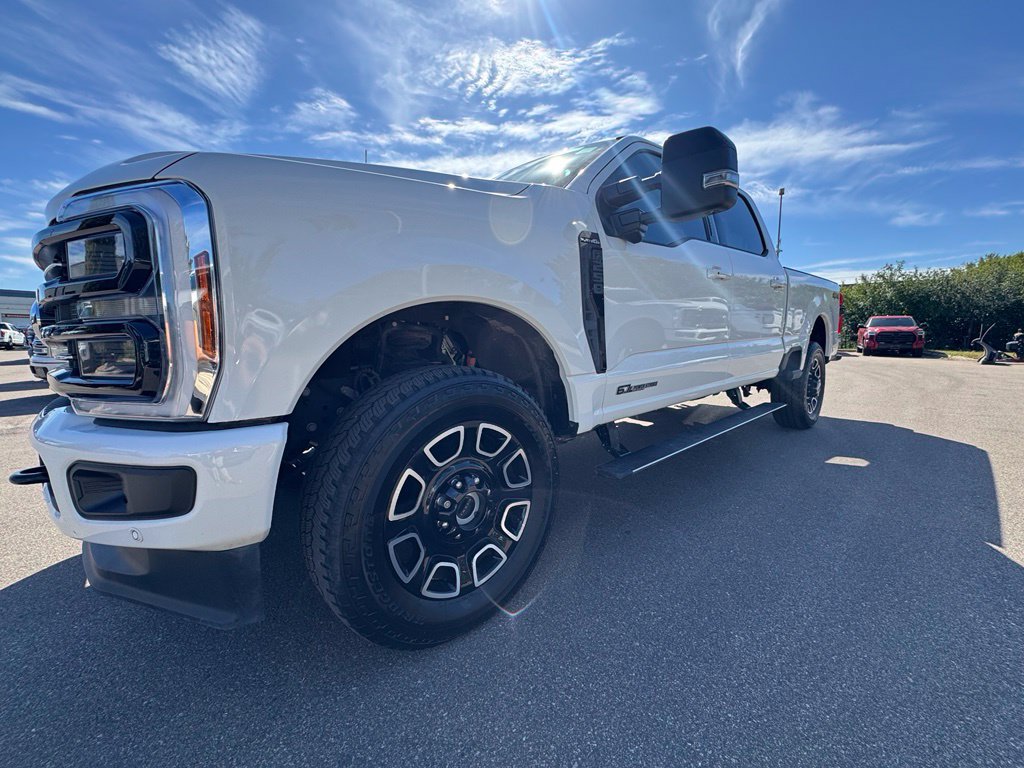 Used 2026 Ford F250 Platinum AWD/4WD image 18