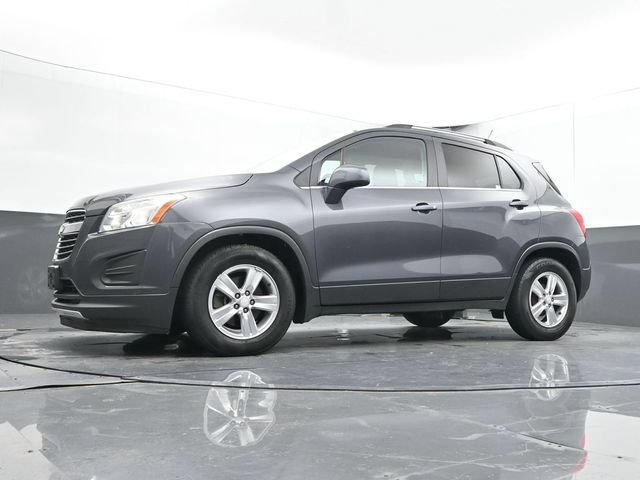Used 2016 Chevrolet Trax LT w/ LT Sun and Sound Package FWD image 46