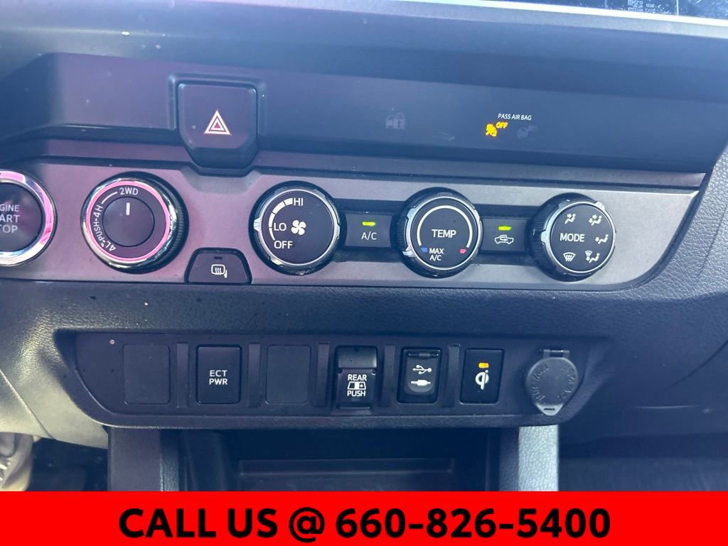 Used 2019 Toyota Tacoma TRD Off-Road AWD/4WD image 19