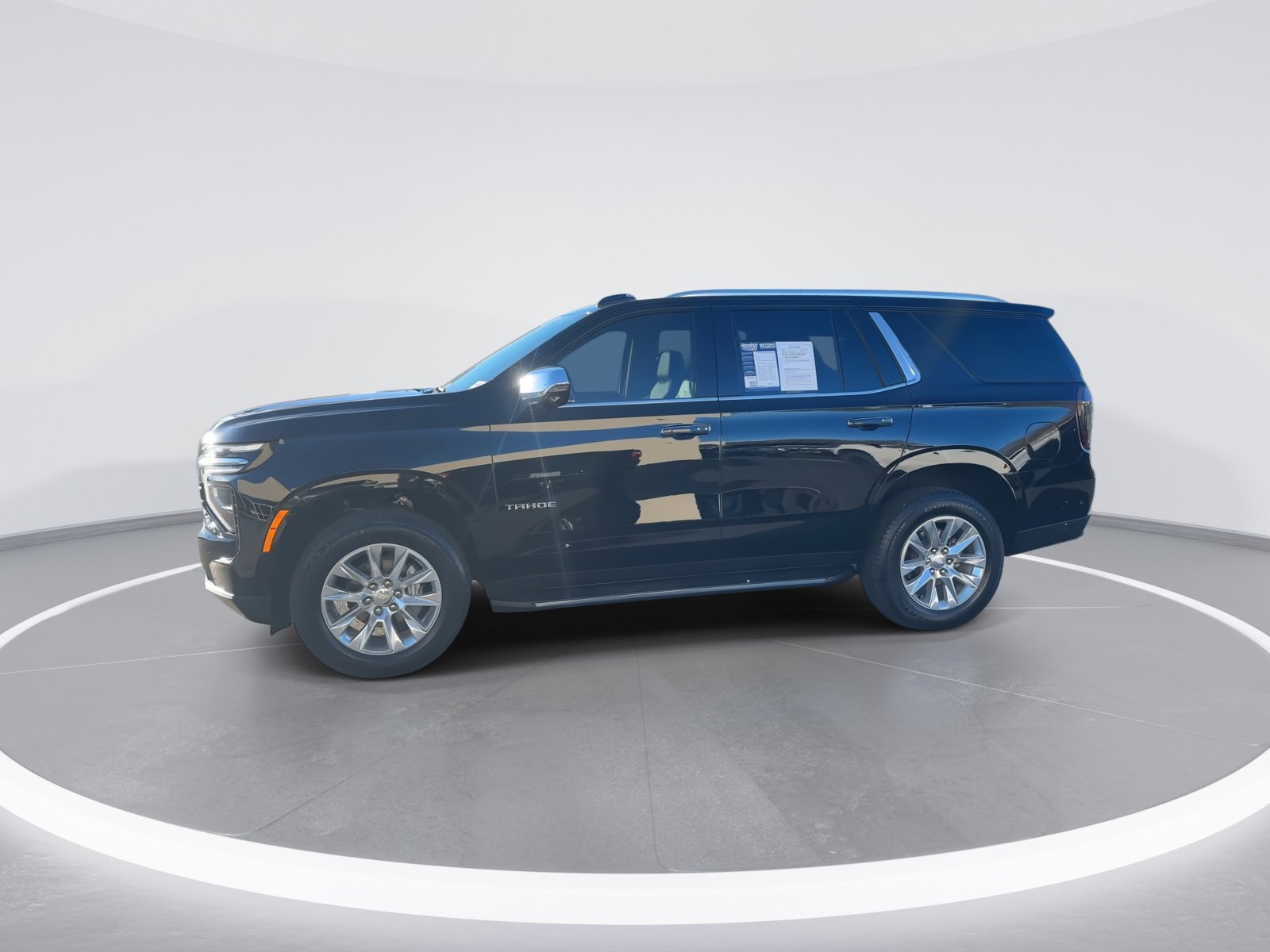 Used 2025 Chevrolet Tahoe Premier image 6