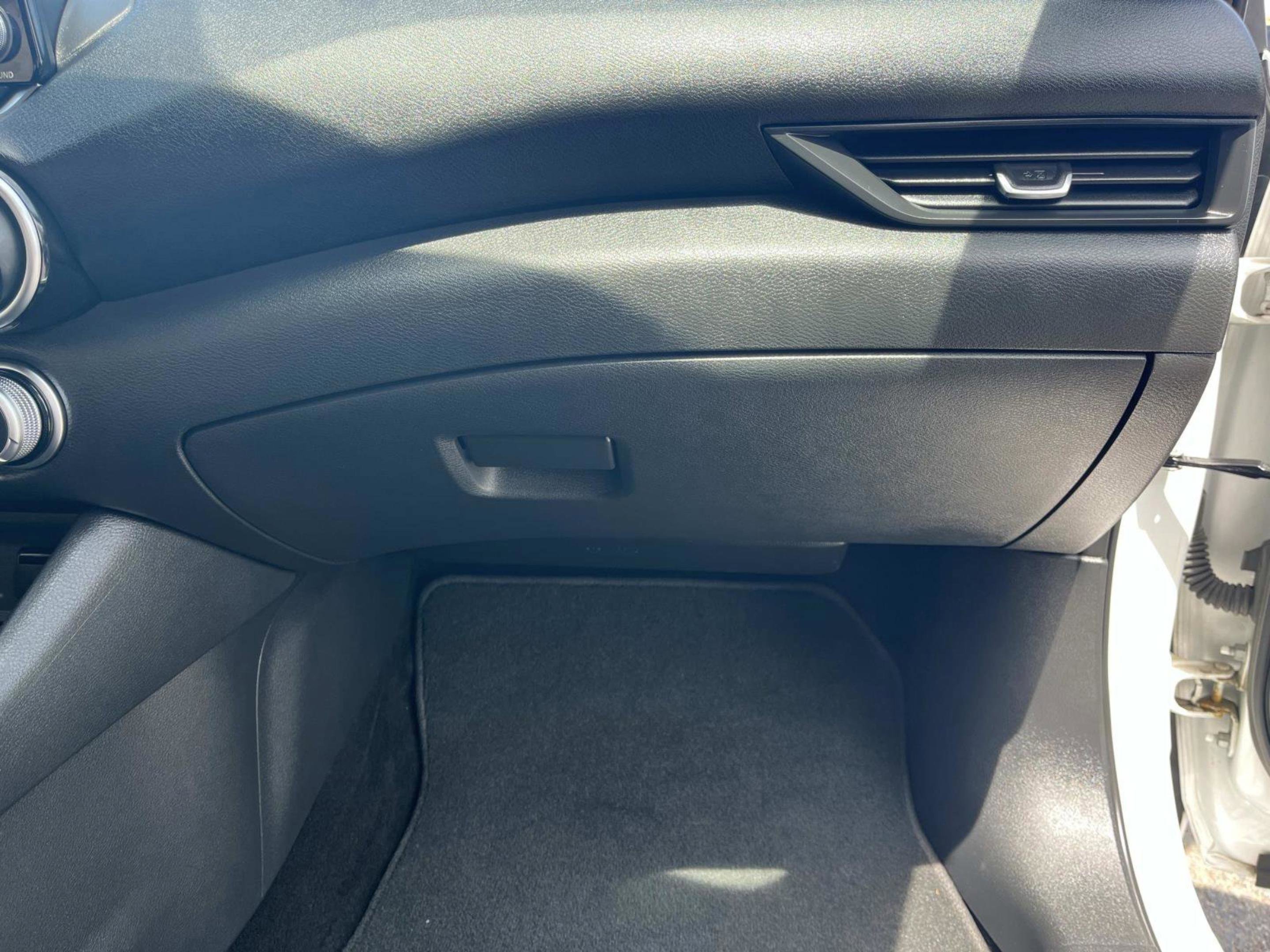 Used 2024 Nissan Sentra S FWD image 20
