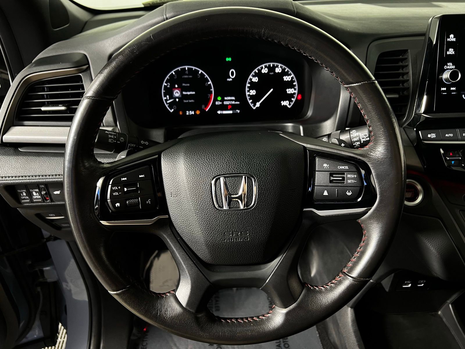 Used 2025 Honda Odyssey Sport-L image 16