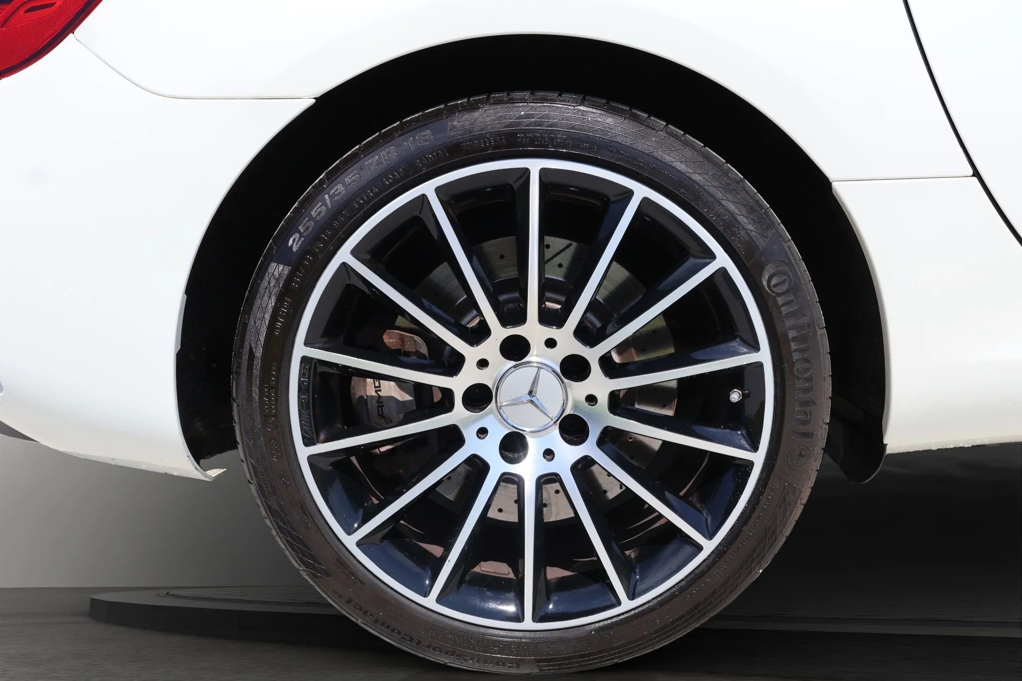 Used 2018 Mercedes-Benz SLC 43 AMG SLC 43 AMG Roadster 2D image 40