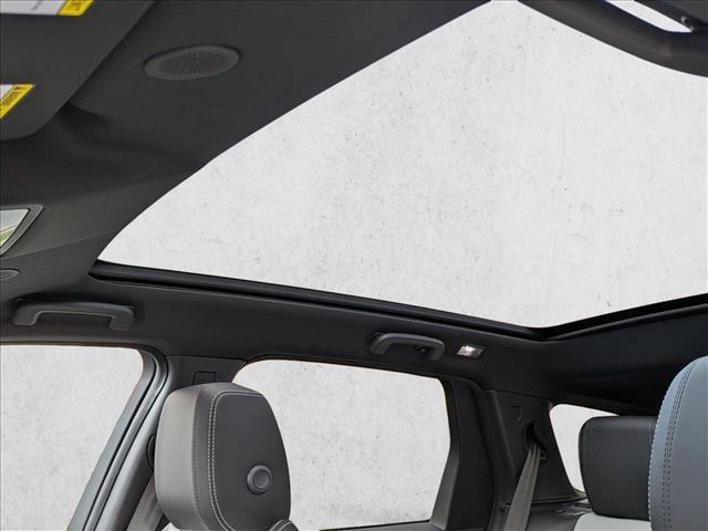 New 2026 Land Rover Discovery Sport Landmark AWD/4WD image 15