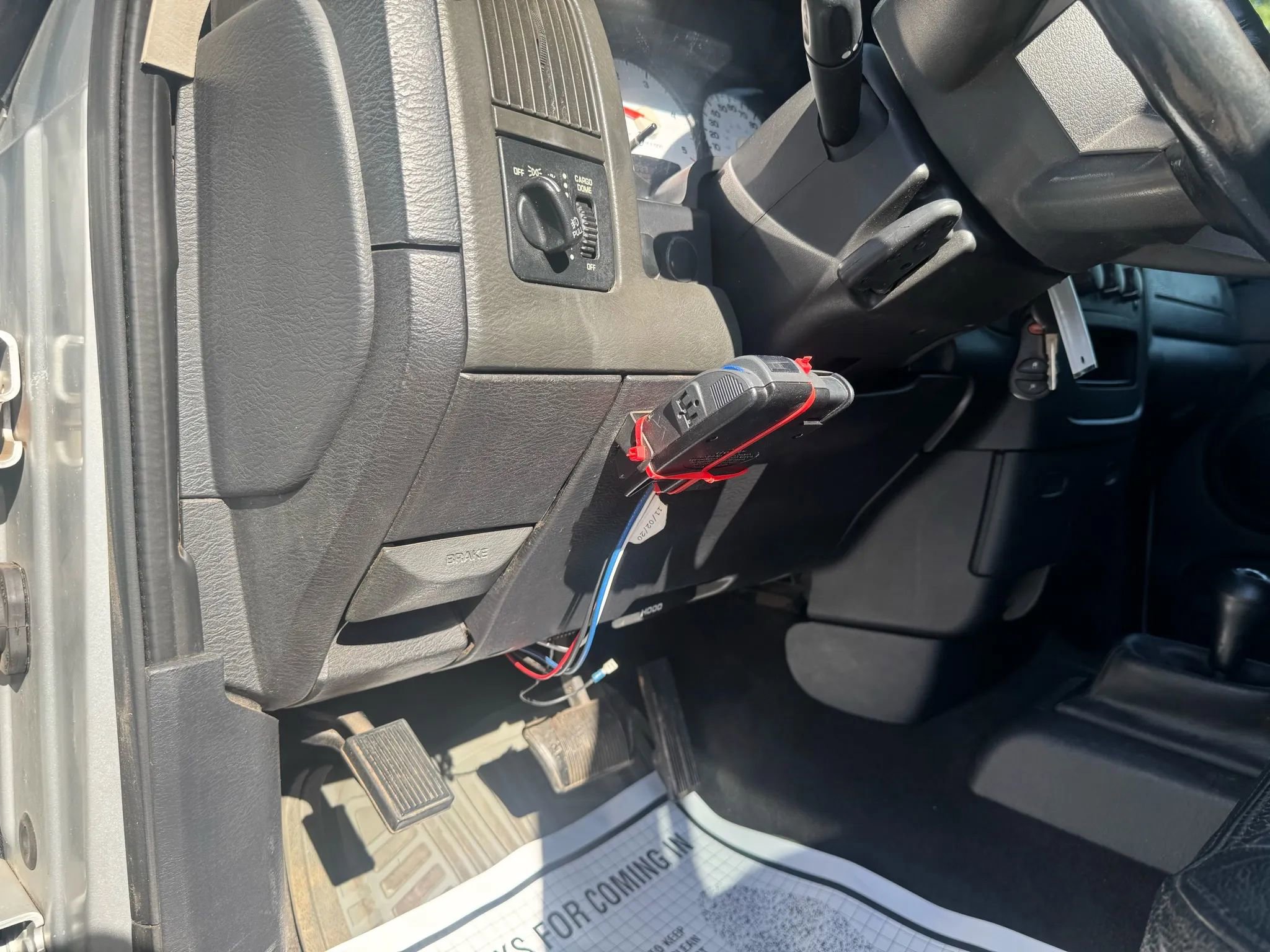 Used 2004 Dodge Ram 3500 Truck SLT w/ Sport Appearance Group image 15