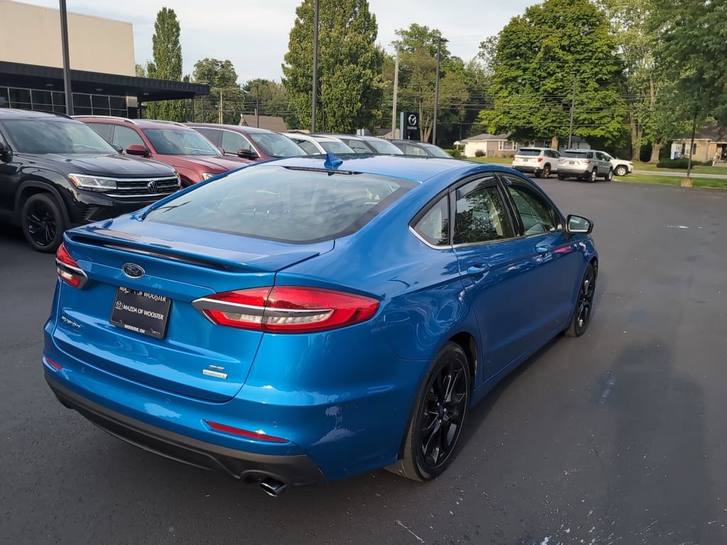 Used 2019 Ford Fusion SE w/ Equipment Group 151A FWD image 5